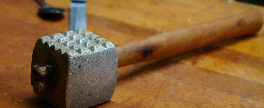 Butcher’s table vs butcher’s block table – which is best for your shop layout?